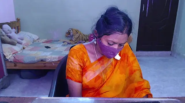 Novapol11 live cam on StripChat