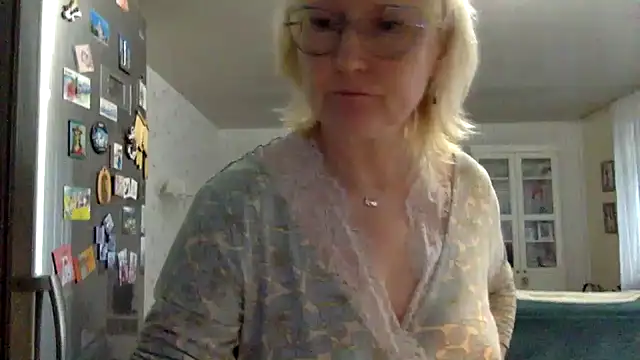 Zeyona live cam on StripChat