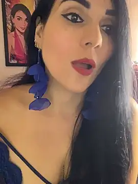 Miaswwe live cam on StripChat