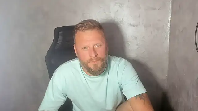 20CMCOCK2026 live cam on StripChat