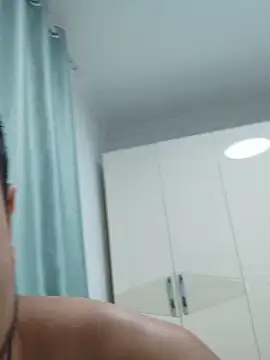 guozuo live cam on StripChat