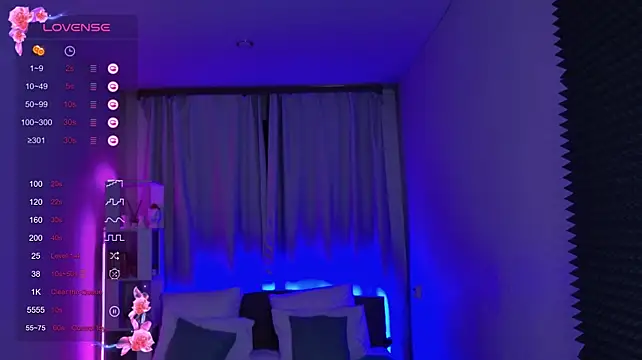 karinahili live cam on StripChat