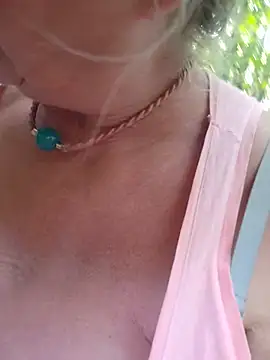 Hot-Muci live cam on StripChat