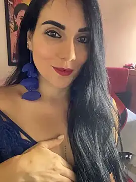 Miaswwe live cam on StripChat