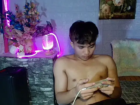 mostwantedtwink live cam on StripChat