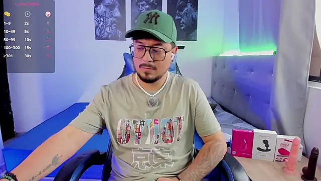 DaviidEvans_ live cam on StripChat