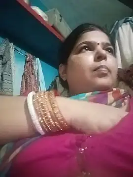 hot_bhabi1 live cam on StripChat