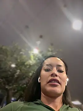 Risky_Workouts live sex cam
