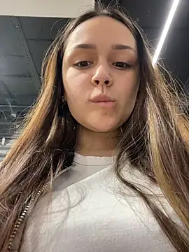 EvelynFly live cam on StripChat