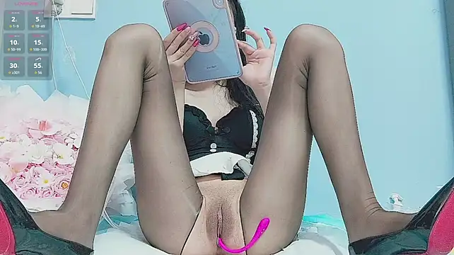 P-Pink live sex cam