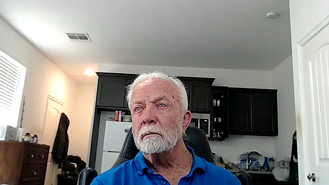 rockpoint69 live cam on StripChat