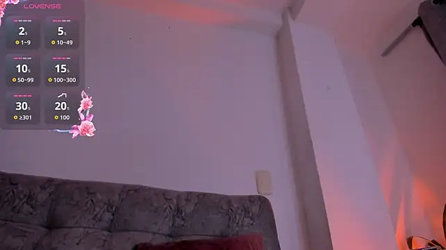 Violett_hott_ live cam on StripChat