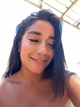 SaryJonex live cam on StripChat