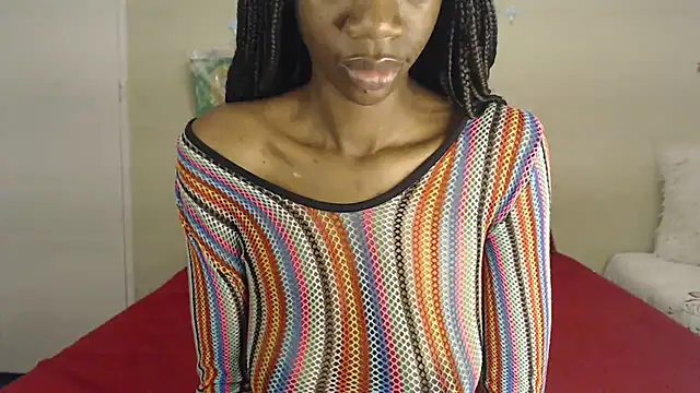 Blacktittiex02 live cam on StripChat