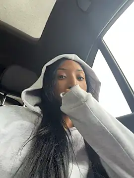 LeBimbo live cam on StripChat