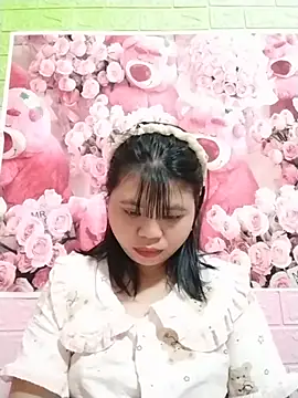 Xuka_lyss live cam on StripChat