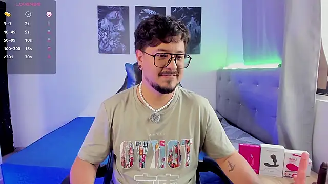 DaviidEvans_ live cam on StripChat