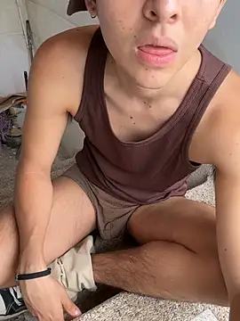 Liam_Moss live cam on StripChat