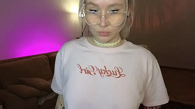 m1lless live cam on StripChat
