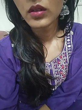 _Sexy_Lilly_ live cam on StripChat