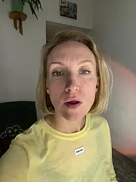 UmaTruewoman live cam on StripChat