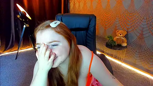 KattyRose8 live cam on StripChat