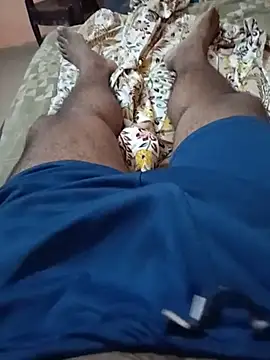 wildkashyap72 live cam on StripChat