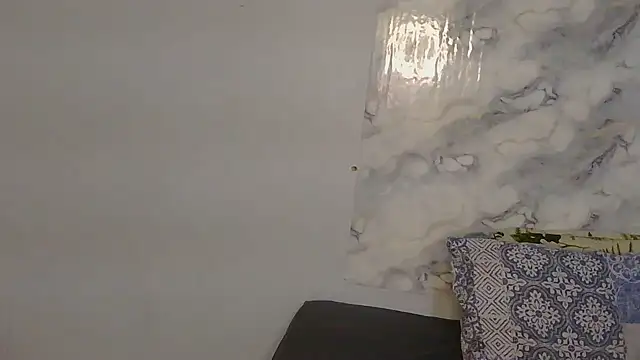 HornyBlackSlut live cam on StripChat