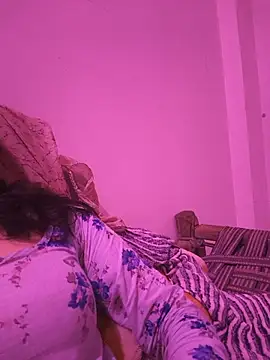 zoya_baby_ live cam on StripChat