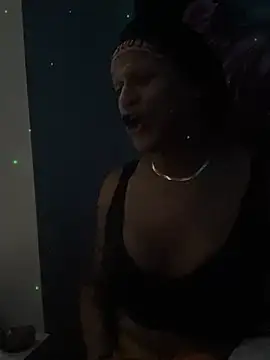 Xzotiq live cam on StripChat