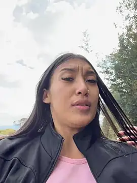 Sara_fun live sex cam