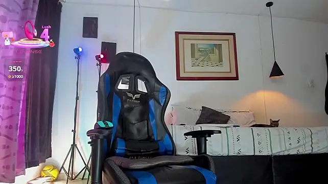 oween_robert live cam on StripChat