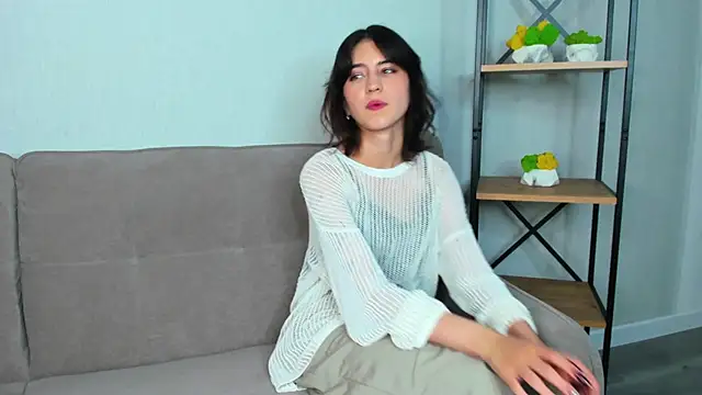 LaveraSitko live cam on StripChat
