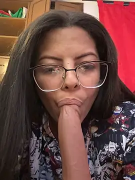MiaCollinssx live sex cam