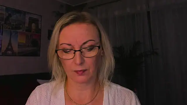 vanessa_chat live cam on StripChat