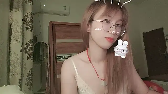 Lili_666 live sex cam