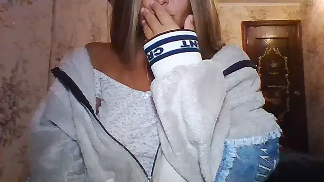 Evasapples live cam on StripChat