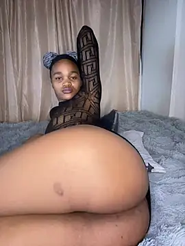 Cataleyasweetbooty live sex cam