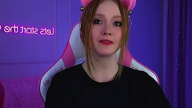 AgataFoxley live cam on StripChat