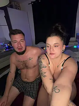 Twomuchtrouble live sex cam