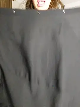 Milf-lolo live sex cam