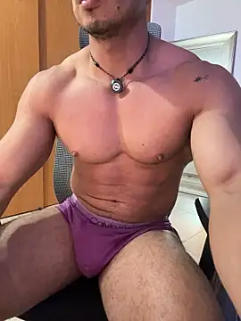 Chris_Clarck live cam on StripChat