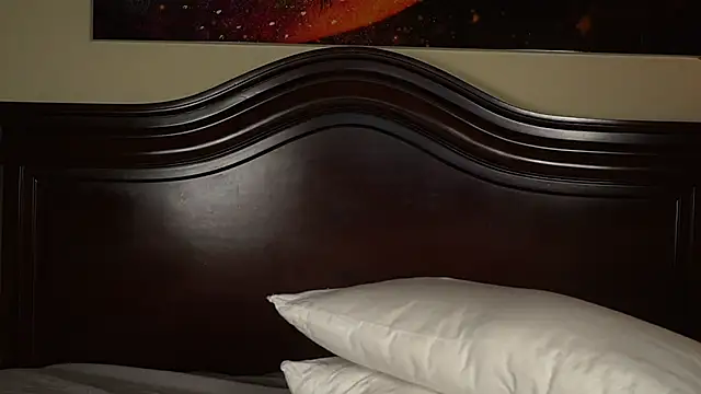 Katyerave live sex cam