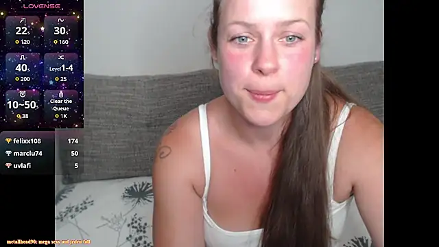 NinaBluex live cam on StripChat
