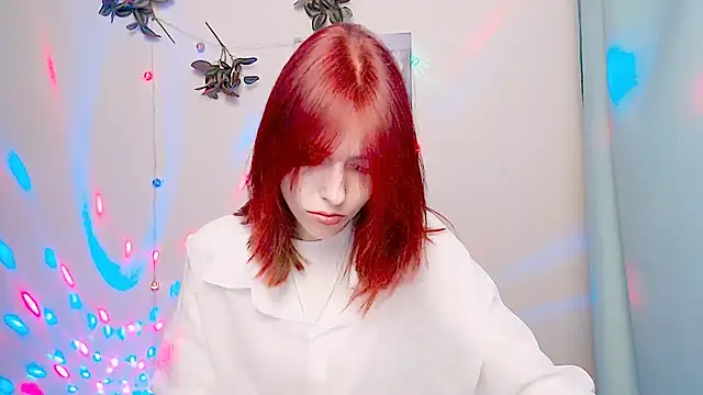 GuessMe___ live cam on StripChat