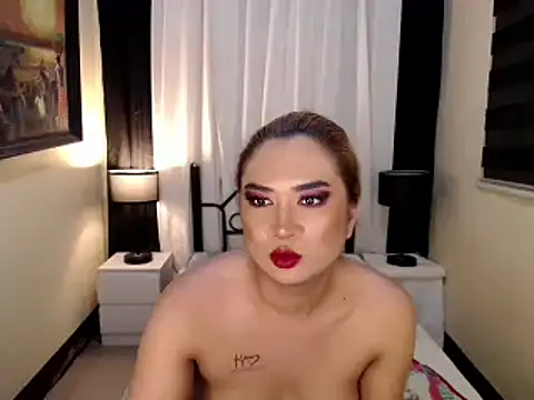 TheBigCockTs live sex cam