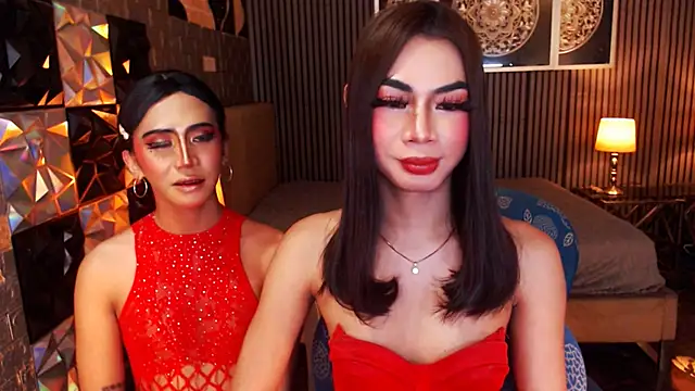 AudreyMilesTrans live cam on StripChat