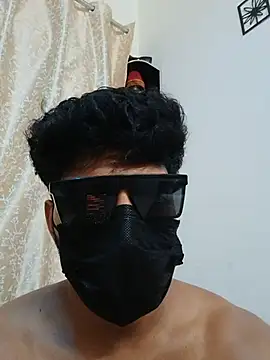 Daniel_dani_69 live cam on StripChat