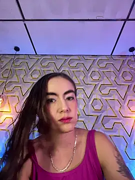 MelanyyJhonson15 live cam on StripChat