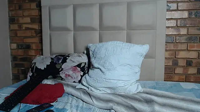 Dope_Chick live cam on StripChat